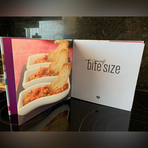 Bite Size Make It Yourself Hardcover Cookbook, with dust jacket - Picture 3 of 10